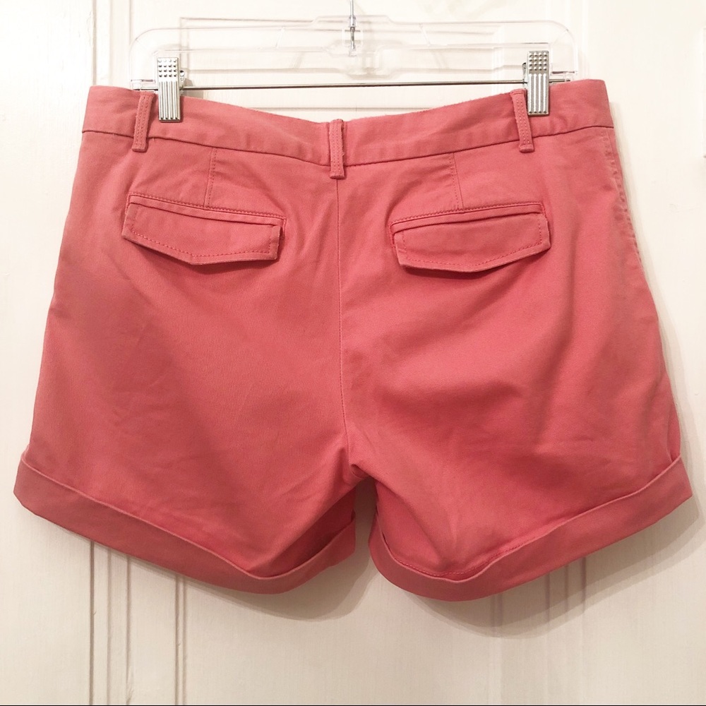 Banana Republic pink cuffed chino shorts size 4 - Picture 2 of 4